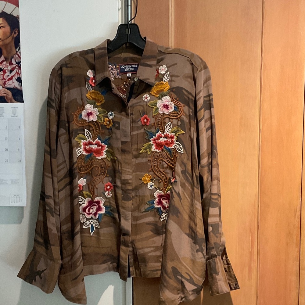 Johnny Was Brown Camouflage Floral Shirt